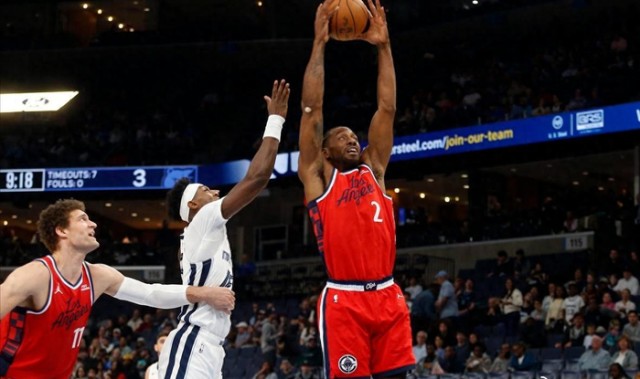 爱游戏在线-小卡第41场得分20+，丹子小曲很应景，加兰又臭又香证明自己|快船|考瓦伊·莱昂纳德|灰熊|圣安东尼奥马刺队|迈尔斯-莱昂纳德_新浪体育_新浪新闻